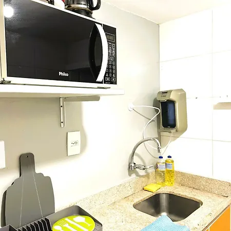 Studio Completo na Quadra da Praia-2